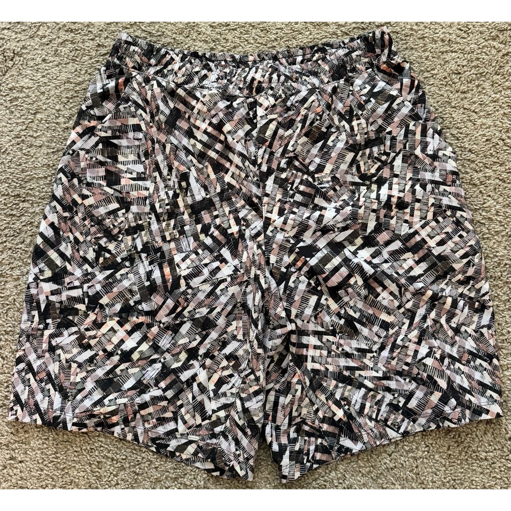 Lululemon Men's Pace Breaker Lined Short 9" Size Large Multicolor